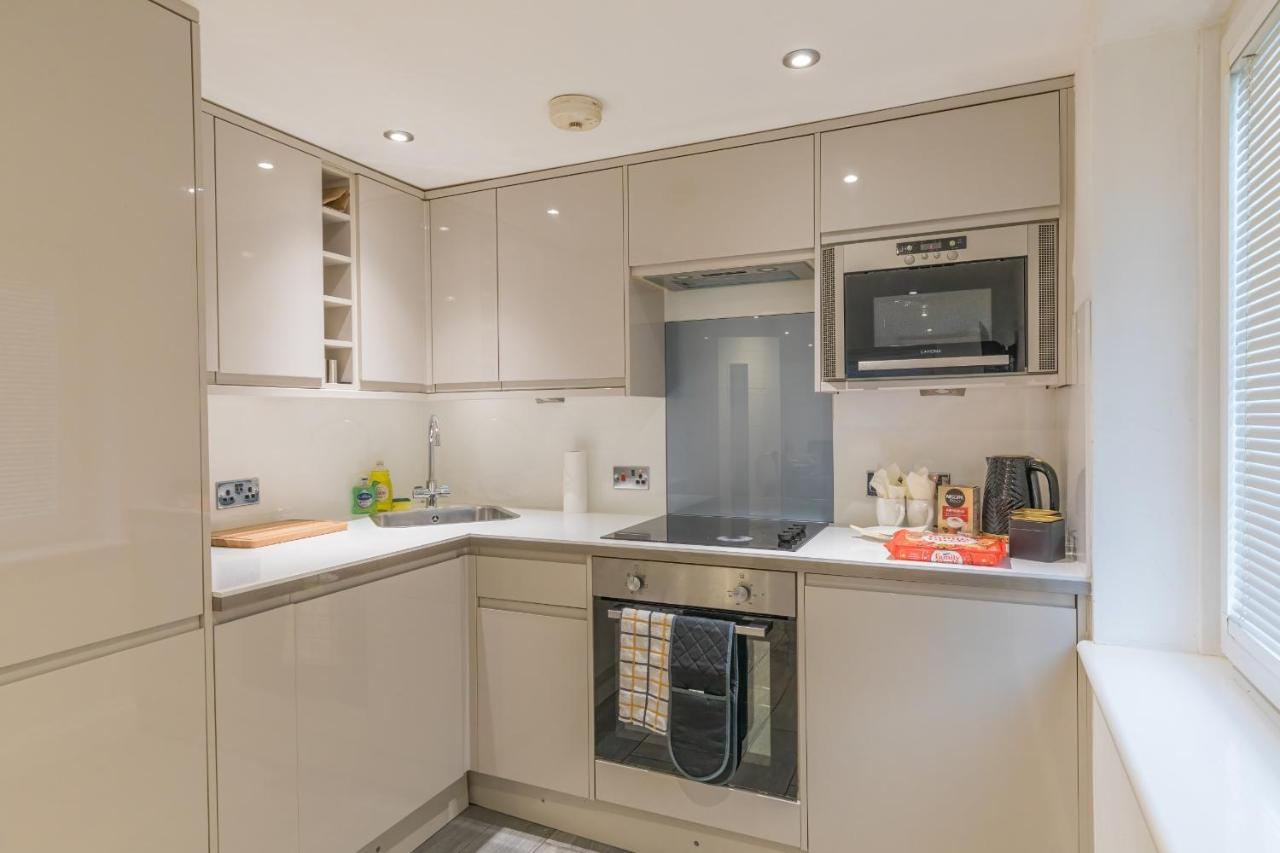 Luxury Hollywood Getaway In The Heart Of The City Hove Buitenkant foto